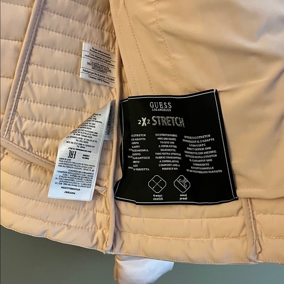 GUESS pink puffer jacket size XS NWOT - Picture 15 of 15